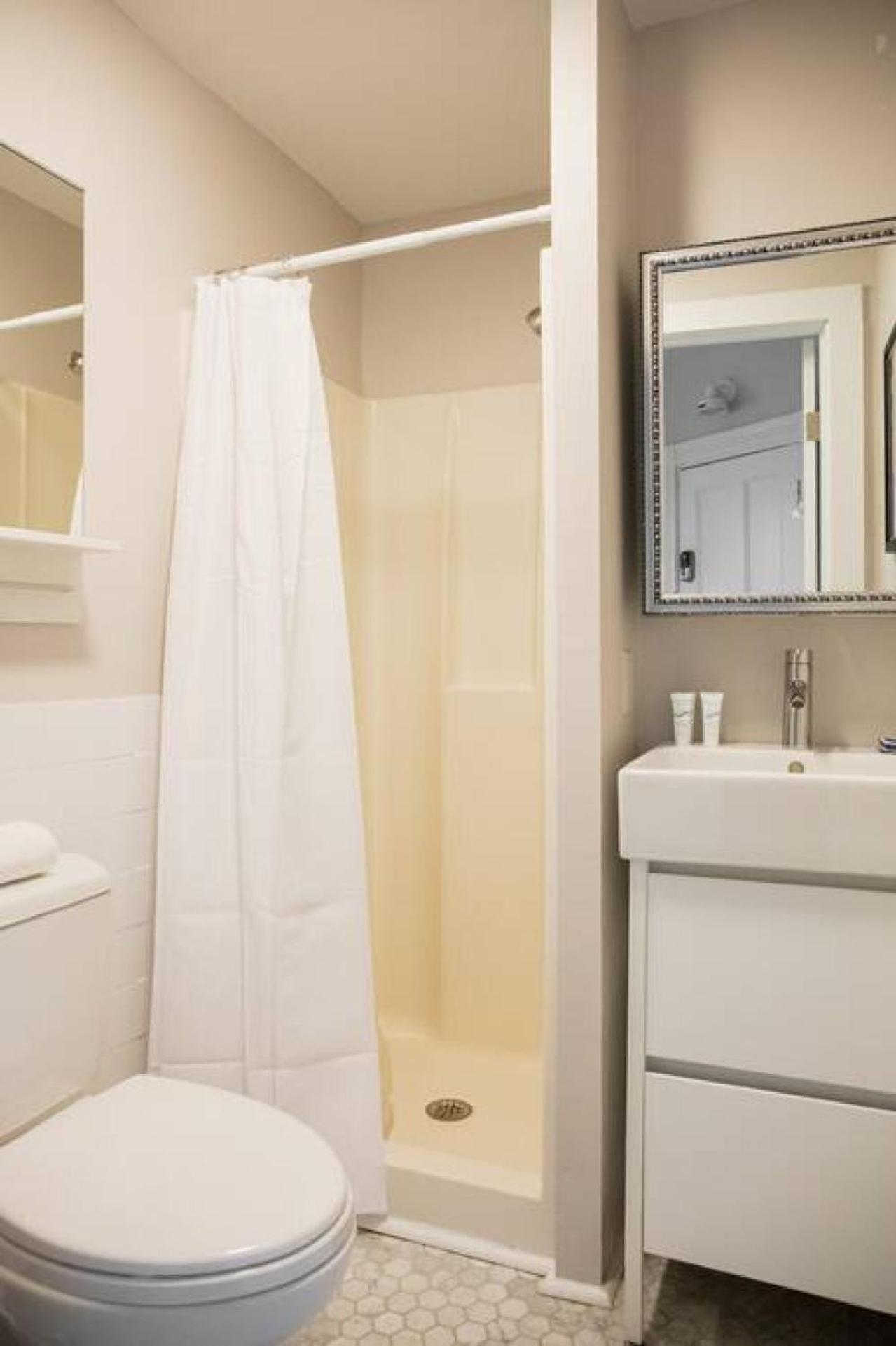 Centrally Located 1bed Newbury Street Apartamento